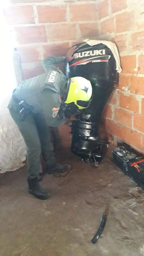 Policía recupera lancha robada que utilizaban para transportar turistas a Playa Blanca