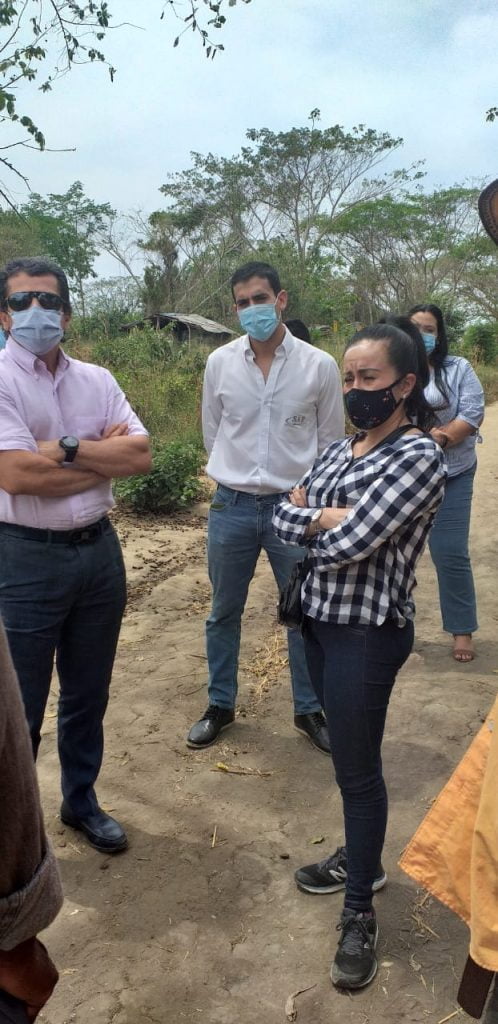 Director de la SAE Juan Pablo Balbuena pretende desalojar a campesinos de Cachenche protegidos con orden judicial