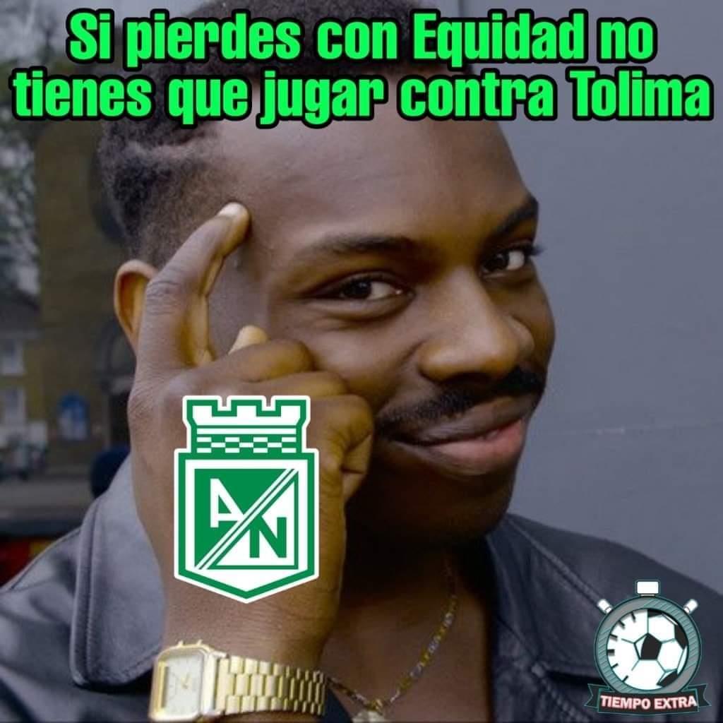 La eliminación de los grandes rojos y verdes del fùtbol: A un toque... de Esteban Jaramillo Osorio