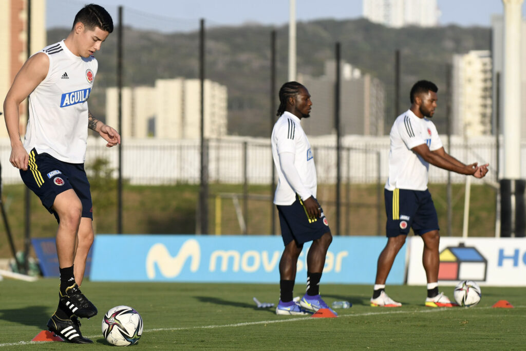 Por fin Colombia entrenó con sus 28 convocados para enfrentar a Perú y Argentina