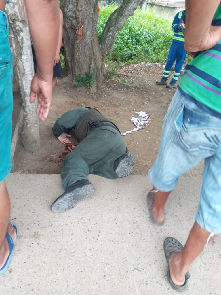 Siguen atentados y asesinatos a la Policía en Cartagena y Córdoba