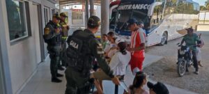Policías se tomaron el municipio de Magangué, y desarrollan sorpresiva y masiva redada contra la delincuencia.0