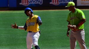 Vaqueros de Colombia sueña con las semifinales vencieron 5-4 a Cuba