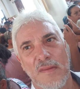 Alonso Butrón en la consulta de Magangué
