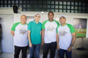 Se inició la temporada del béisbol de Bolívar con fiesta total en el 11 de Noviembre Abel Leal