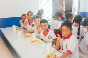 Inauguran comedor escolar en la I.E. Olga Gonzalez que beneficia a 455 estudiantes