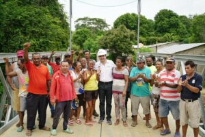 La comunidad de San Cayetano recibió moderno puente por parte del Gobernador Blel