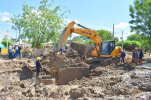 En Calamar y San Estanislao de Kotska, aguas de Bolívar realiza obras de alcantarillado