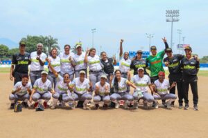 Victorias de Bolívar sobre Sucre y nocaut a Córdoba en softbol, en beisbol ganó a Sucre en el inicio de los XII Juegos Nacionales