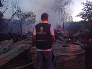 Incendio en Henequén afecto 11 familias, ya fue controlada por el Cuerpo de Bomberos