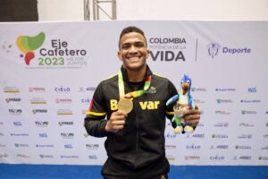 Ider entrega estímulos a ganadores de Bolívar en los XXII juegos Nacionales