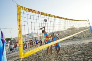 la gran fiesta deportiva y recreativa en la playa IDER con el mencionado componente acuático, a manera de valor agregado a los campeonatos de fútbol y voleibol durante los días, 2 ,3 y 4 de febrero.