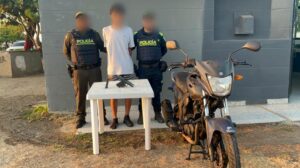 Recuperaron dos relojes Rolex, iphone,10 millones y otros elementos hurtados a banda de delincuentes
