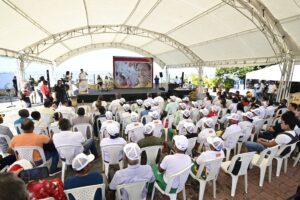 Alcanzamos al 30 de noviembre un 82% de ejecución y vamos a terminar en un 97,3% el 31 de diciembre: Gustavo Bolívar en Cartagena 