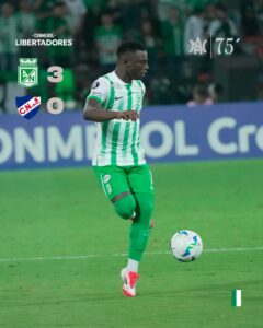 Marino Hinestrosa la figura de la cancha