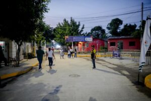 Gobernador Yamil Arana realizó la maratón de obras en tres municipios de Bolívar