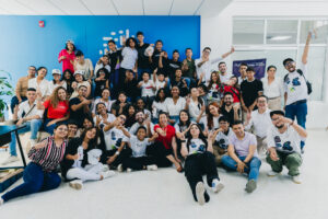 Programas como Jóvenes 4.0 y Ecopetrol Emprende fortalecen habilidades, creatividad y empleabilidad en más de 480 jóvenes y emprendedores locales.