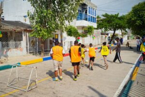 Comunidades celebran obras viales que impulsan seguridad,