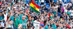 Jornada futbolera del viernes 27 de marzo de 2026Competición / Partido Estado / Resultado Amistoso Internacional: Irán vs Nigeria Finalizado → Nigeria ganó 2–1 Amistoso Internacional: Argentina vs Mauritania Programado (La Bombonera) Amistoso Internacional: España vs Serbia Programado Amistoso Internacional: Uruguay vs Inglaterra Programado Amistoso Internacional: Ecuador vs Marruecos Programado Liga BetPlay: Águilas Doradas vs Alianza Valledupar 4:00 PM (Medellín) Liga BetPlay: Atlético Bucaramanga vs Independiente Santa Fe 8:10 PM (Bucaramanga) Torneo BetPlay (Primera B – Colombia) Jornada inicia sábado 28 de marzo