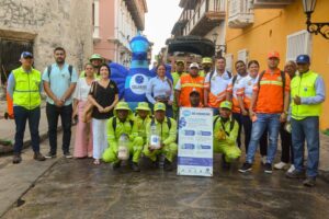 CARTAGENA IMPULSA GRAN JORNADA AMBIENTAL DE LIMPIEZA Y SENSIBILIZACIÓN EN SU CENTRO HISTÓRICO