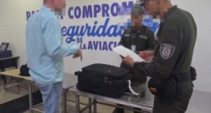 Polaco frustrado, cocaína camuflada, viaje a Dubái quedó arruinado