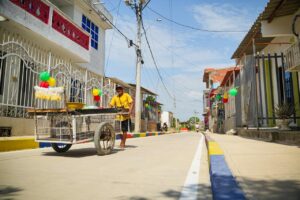 Habitantes de La Magdalena celebran la pavimentación tras años de dificultades