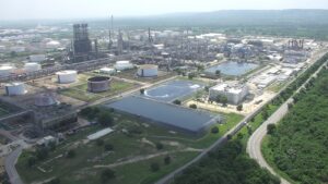 Producción de gasolina extra creció 150% gracias a nuevas plantas y optimización operativa.