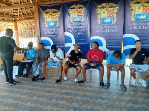 Harold Grey, excampeón mundial, homenajeado en Arjona Bolívar tras larga ausencia.