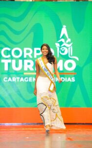 Reina de Independencia encarna tradición, liderazgo cultural y orgullo patrio cartagenero